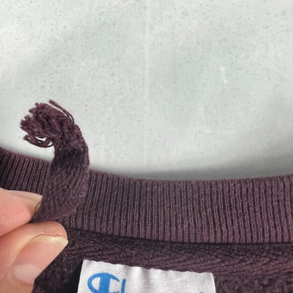 Y2K Champion Reverse Weave Sweatshirt Adult Medium Purple Small Logo Crewneck - Picture 6 of 14